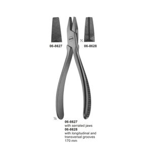with serrated jaws